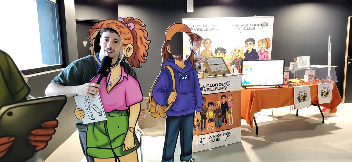 Des visiteurs lors d'un salon